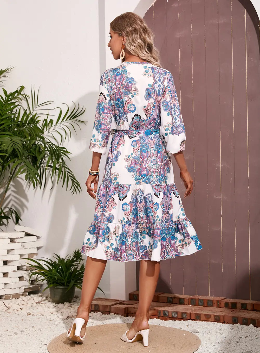 Paisley A-line Dress - Elegant V-neck With 3/4 Sleeves