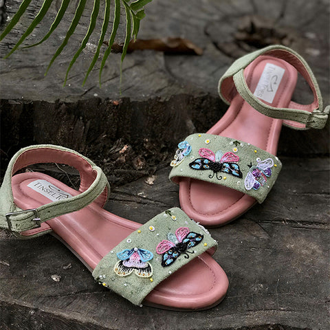 Comfortable sandals for kids