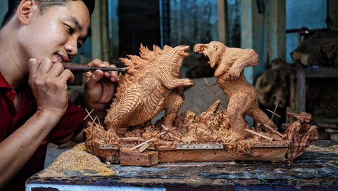 wood-carving-statue-wood-working-art-sculpture