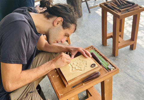 Danang-wood-carving-Workshop-thing-to-do-in-Danang