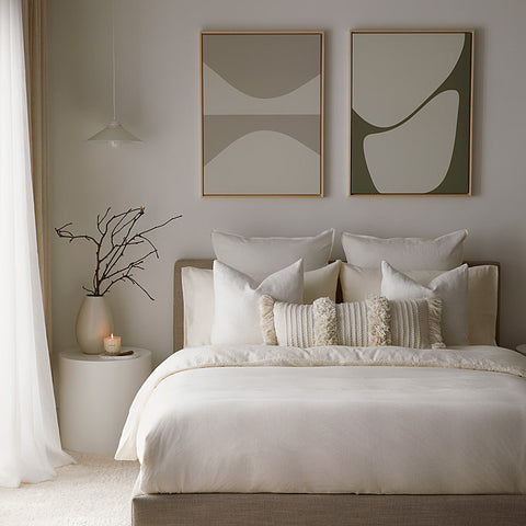 Traditional bedroom with plain bedding