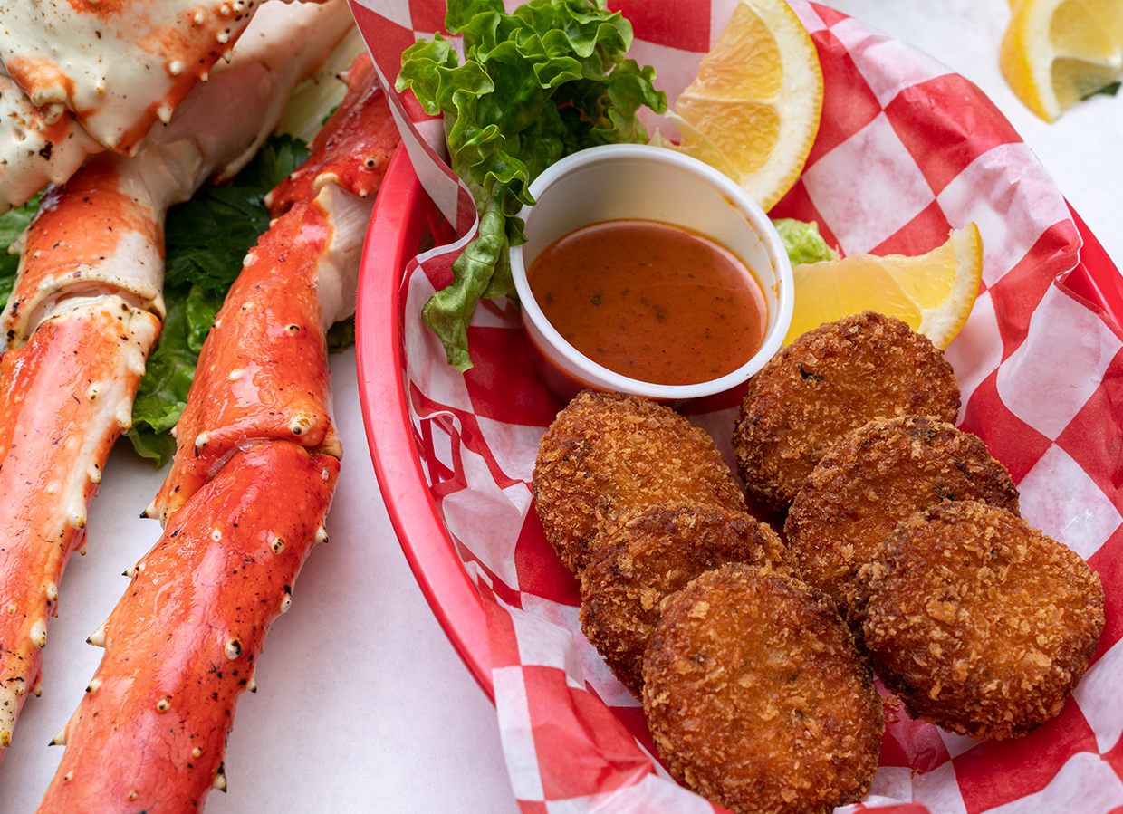 Legendary seafood paradise serves mouthwatering crabcakes.