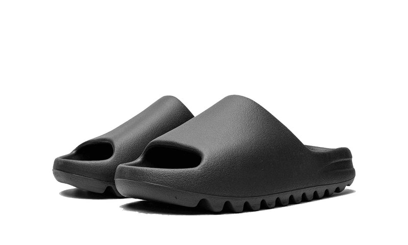 yeezy slide black