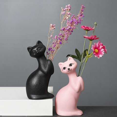 Vase soliflore chat mignon modèles noir et rose présentation avec fleurs