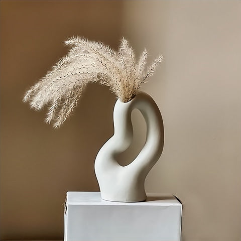 Vase gris clair sculpture abstraite - Céramique original Couleur blanc présentation fleurs séchées