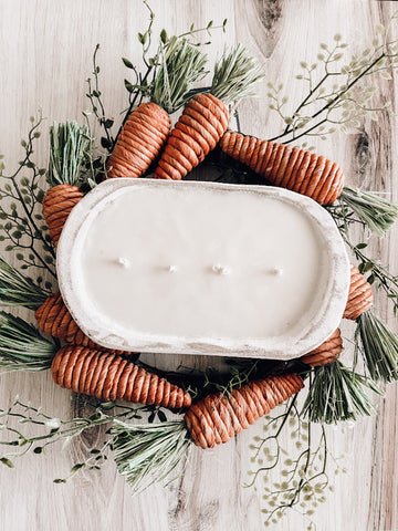 White dough bowl candles as a spring decor centerpiece