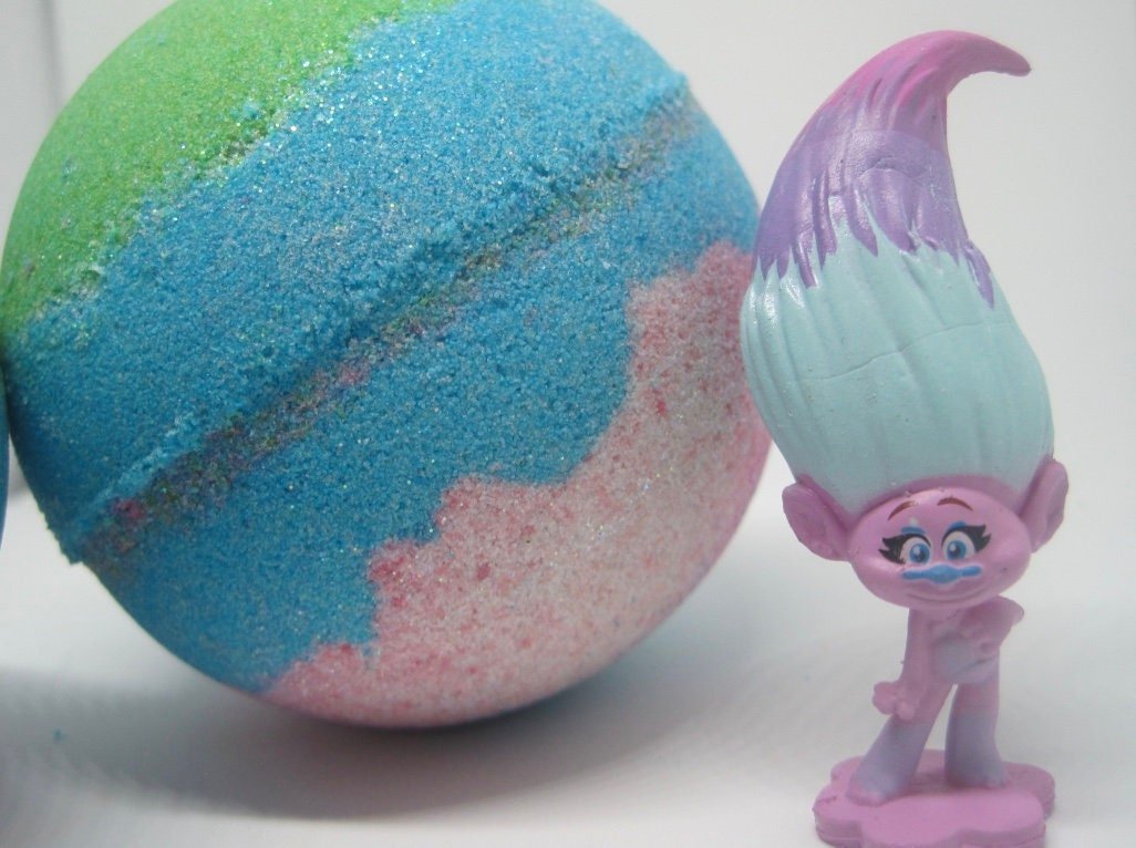 trolls bath bomb