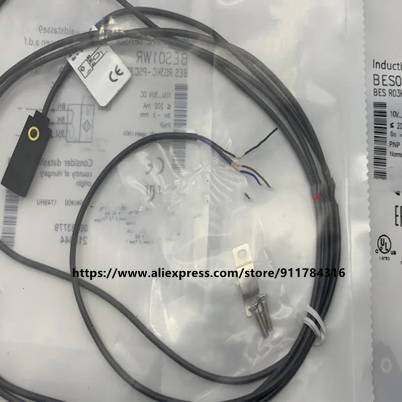 2Pcs New High Quality Balluff Proximity Switch BES01WR BES R03KC-PSC30B-EP02