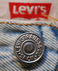 LEVIS FRONT BUTTON