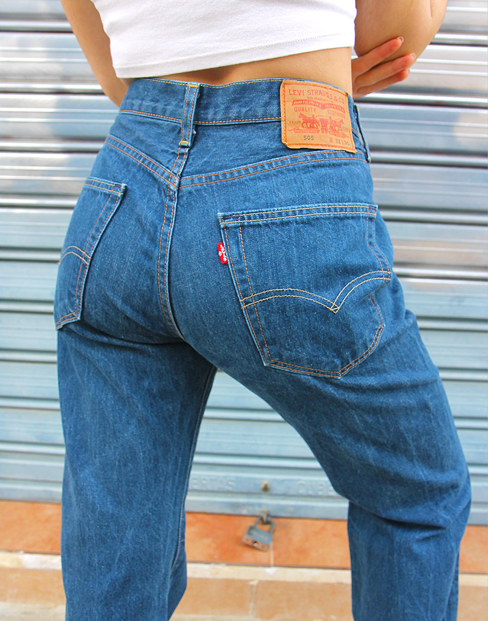 Original Levi's 505 Classic Blue Denim High Rise Jeans 30