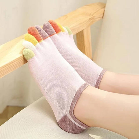 Ladies plain toe coloured socks