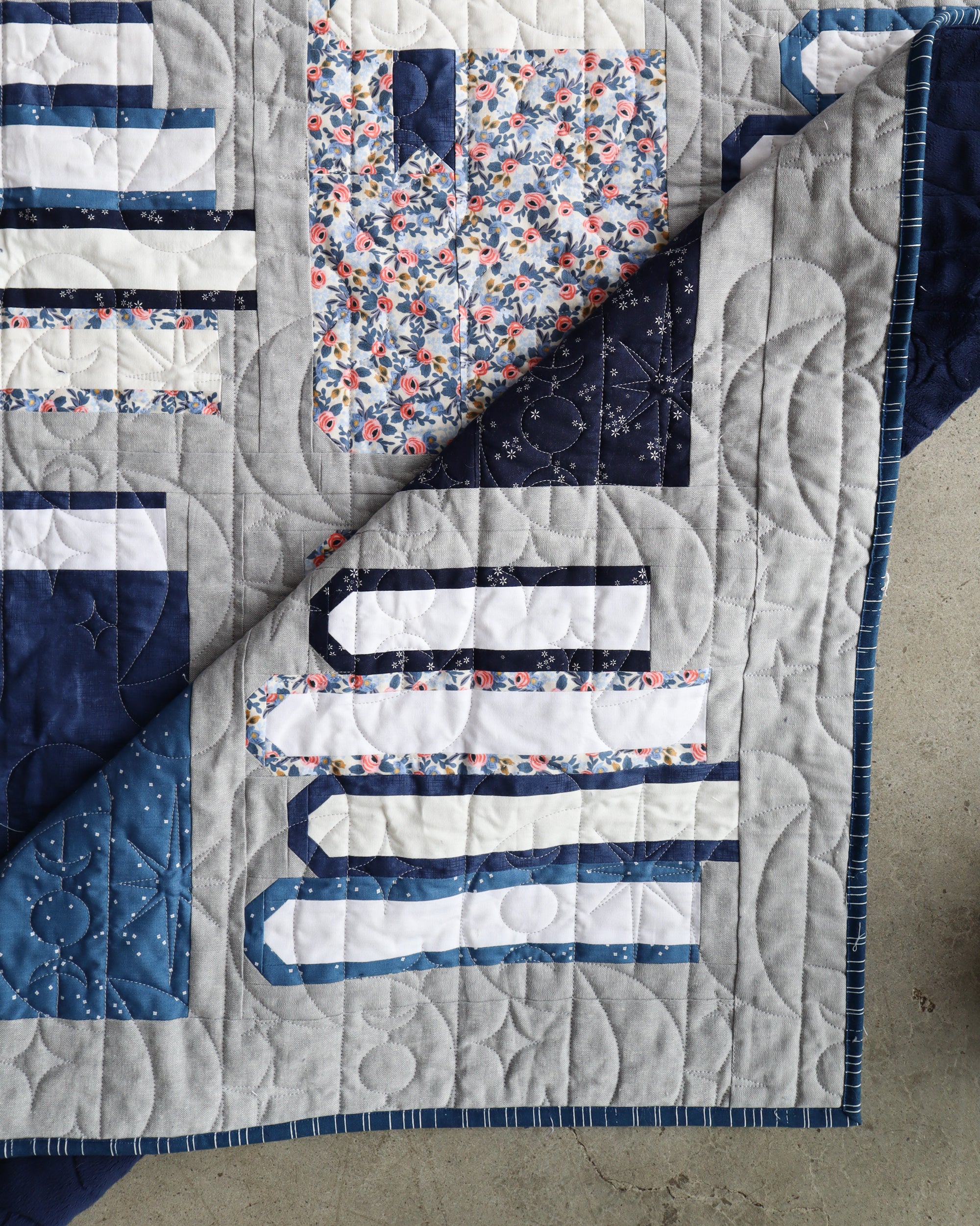 Book Nook Quilt - The Navy One - Cotton and Joy