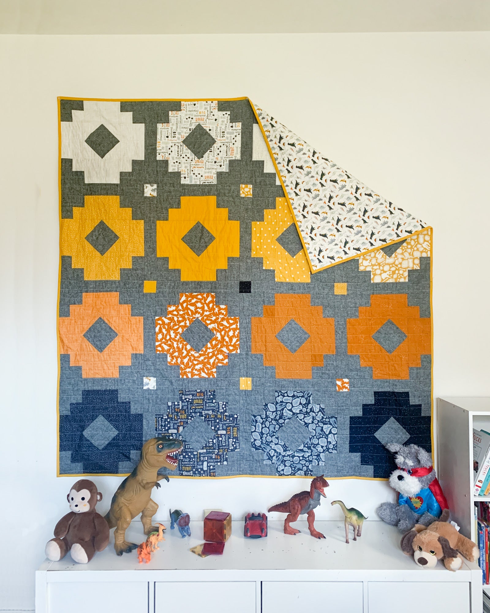 Dinosaur boy quilt