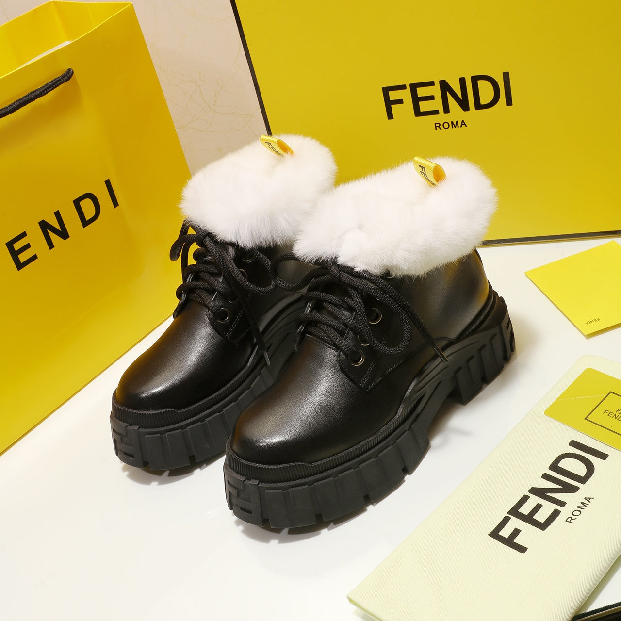 Fendi Trending Women Casual Sneaker Shoes 72