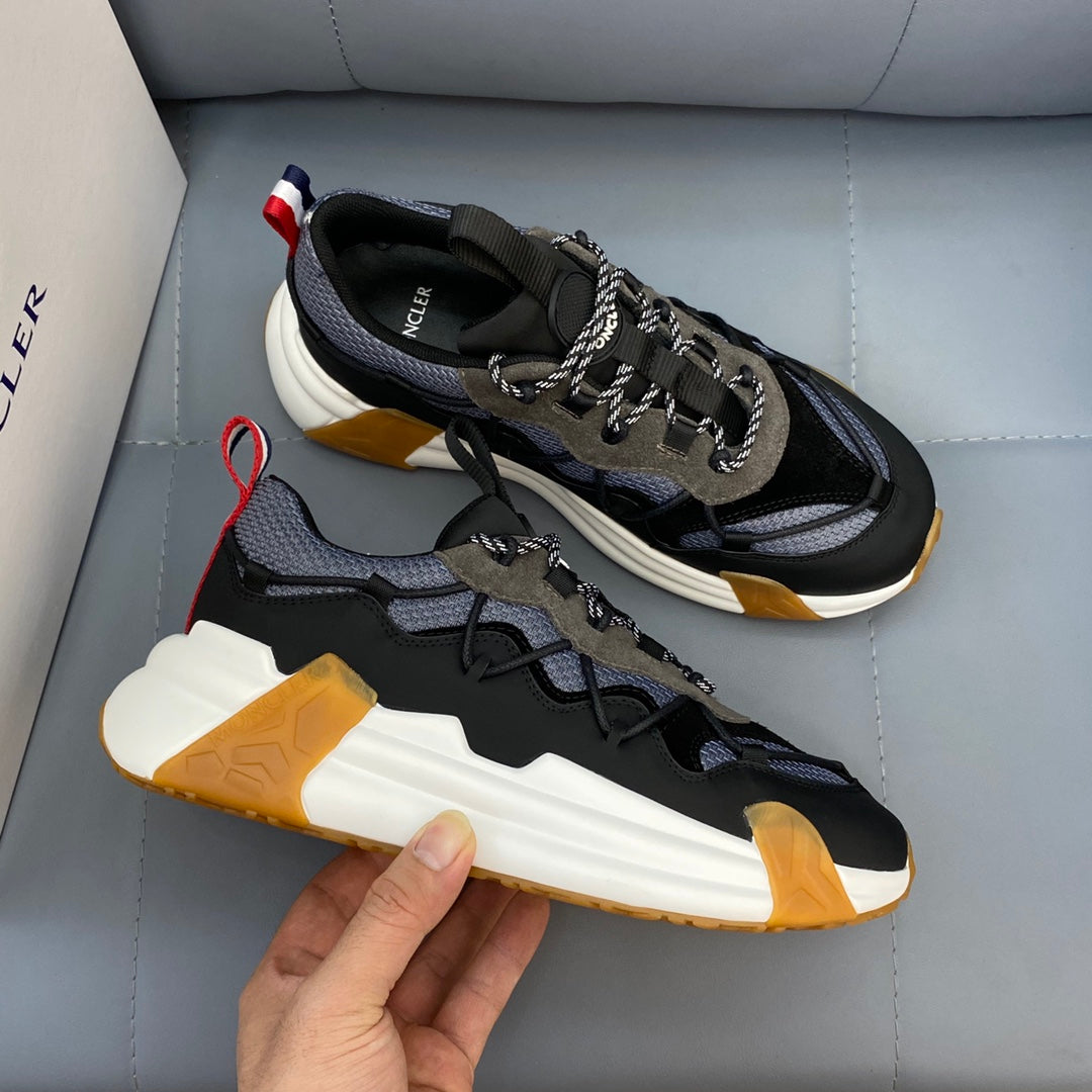 Moncler Fashionable Casual leather Breathable Sneakers Running Shoes 22