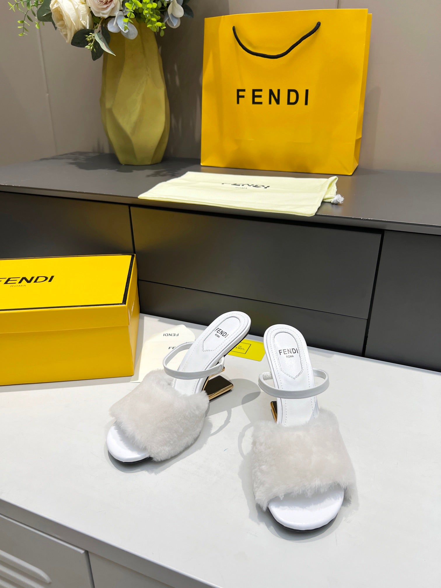 Fendi Fashion Women Casual Sandals Shoes 13