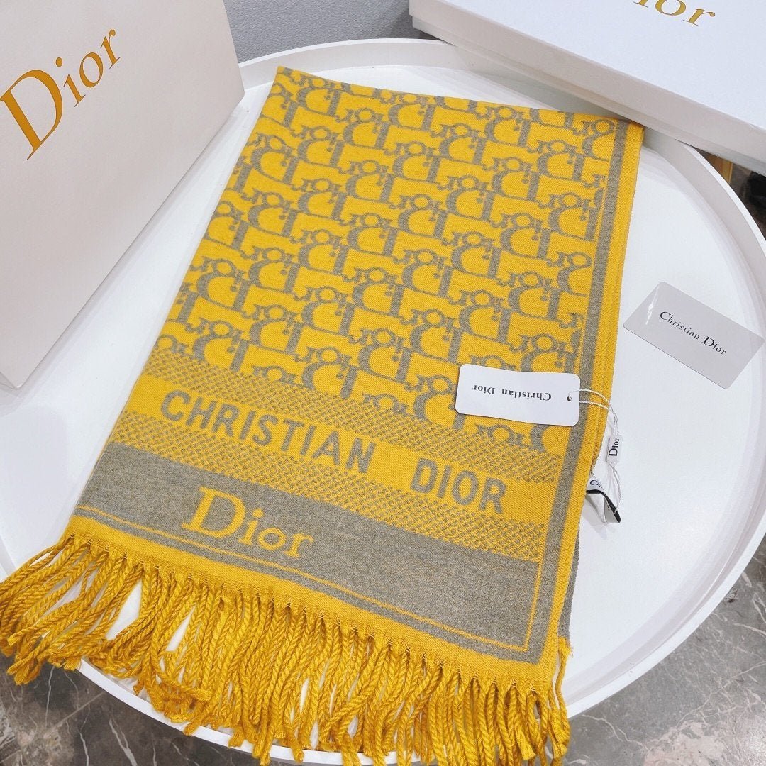 Dior CD New Women's Warm Scarf Fashion Double-sided Color Le