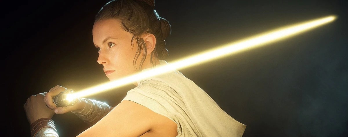 Yellow blade of Rey's lightsaber