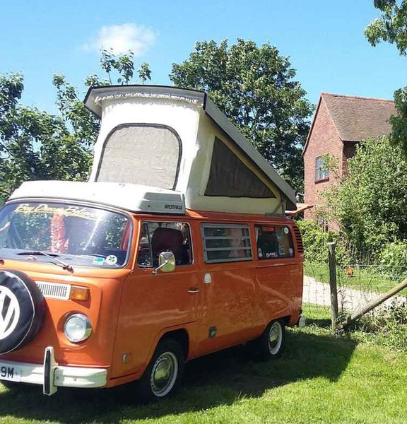 VW Camping On Farm