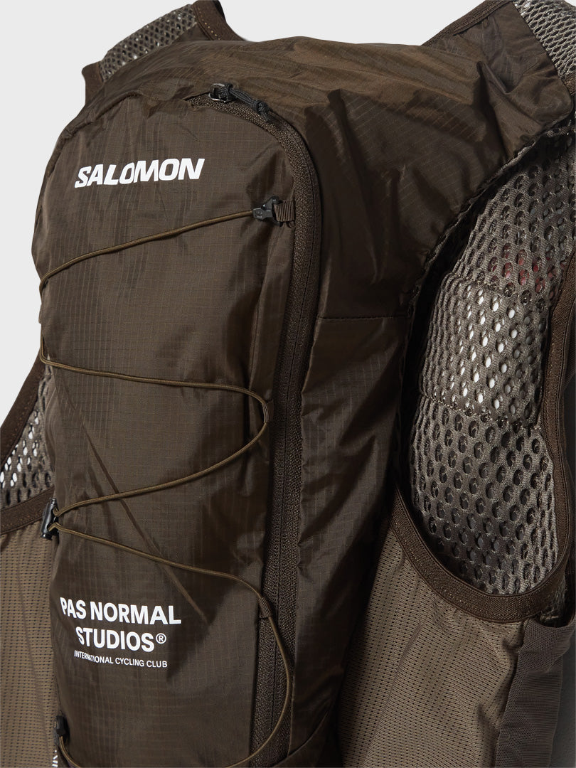 Pas Normal Studios - PNS x Salomon Active Skin 8 Bag in Black