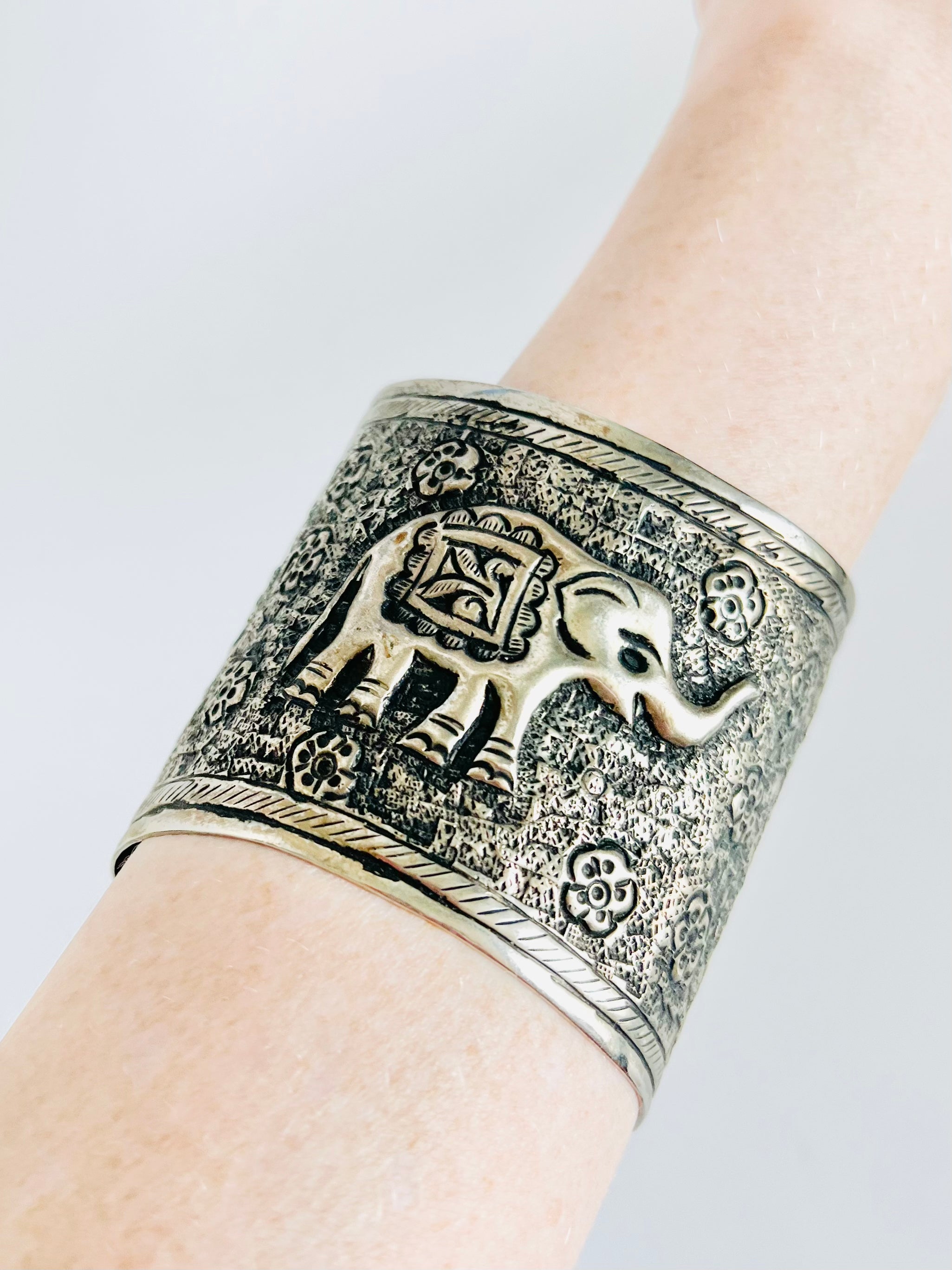 Vintage Silver Tone Elephant Wide Cuff Bracelet
