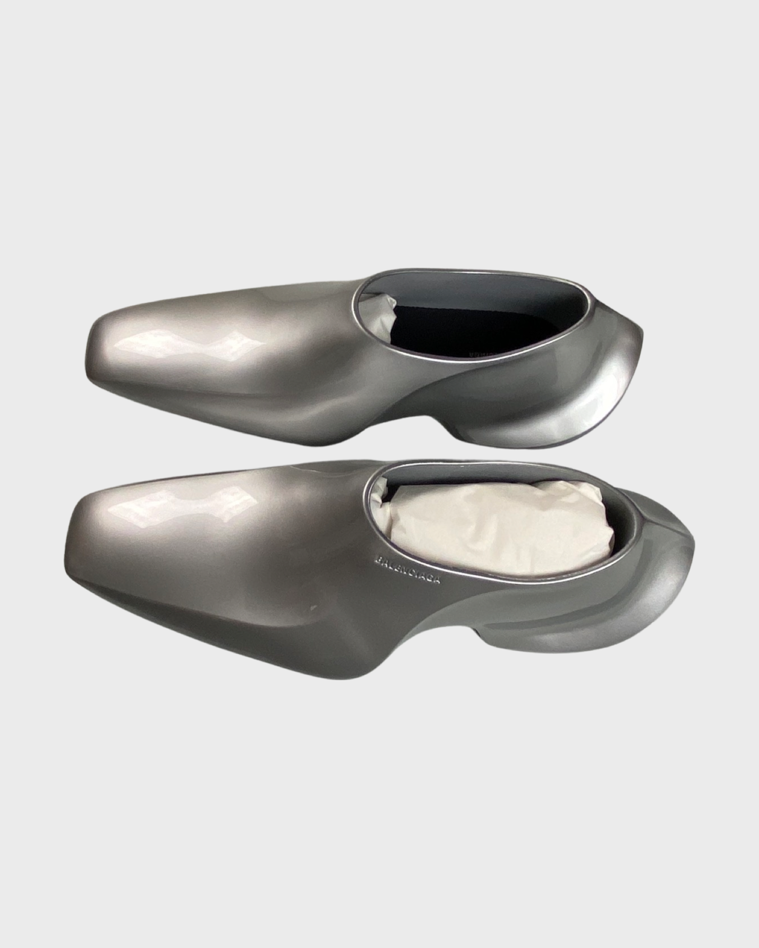 Balenciaga Space shoes in Silver SZ:42 – Bankofgrails