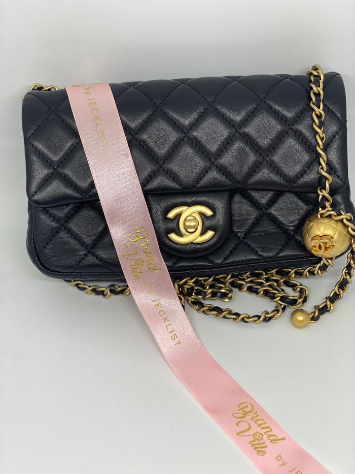 chanel flap bag preloved