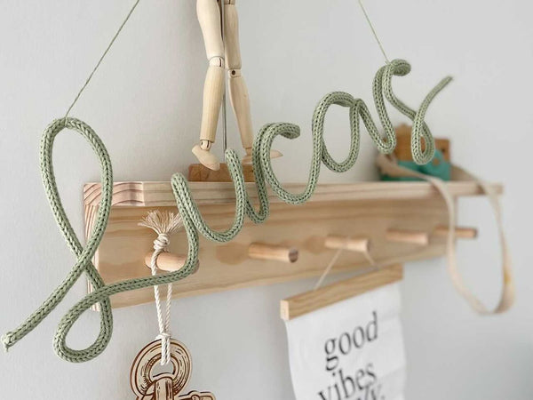 Hey Roo Personalised Gifts and Wire Words