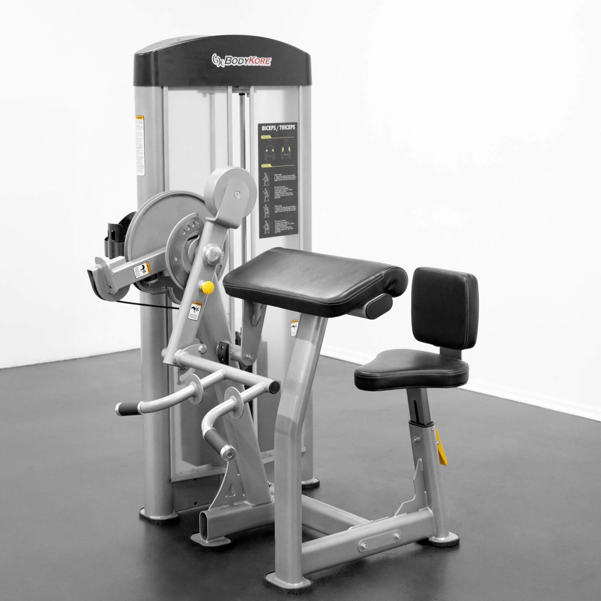 isolation series gr634 bicep tricep machine corner view