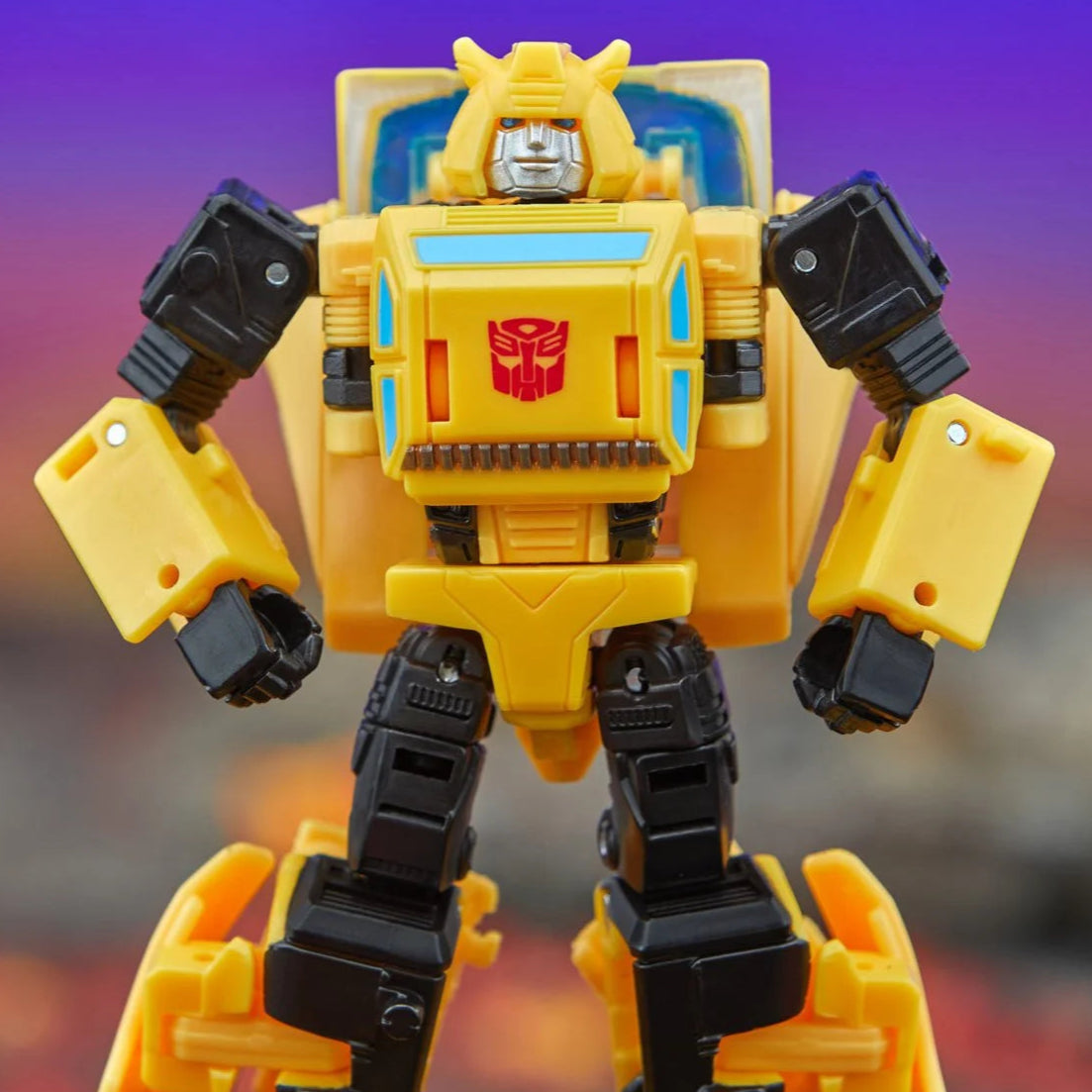 Transformers Generations Legacy Evolution - Bumblebee (Origin)