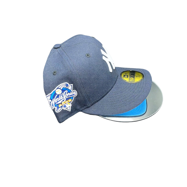 Hat Crawler - NAVY BLUE HEART NEW YORK YANKEES ICY BLUE