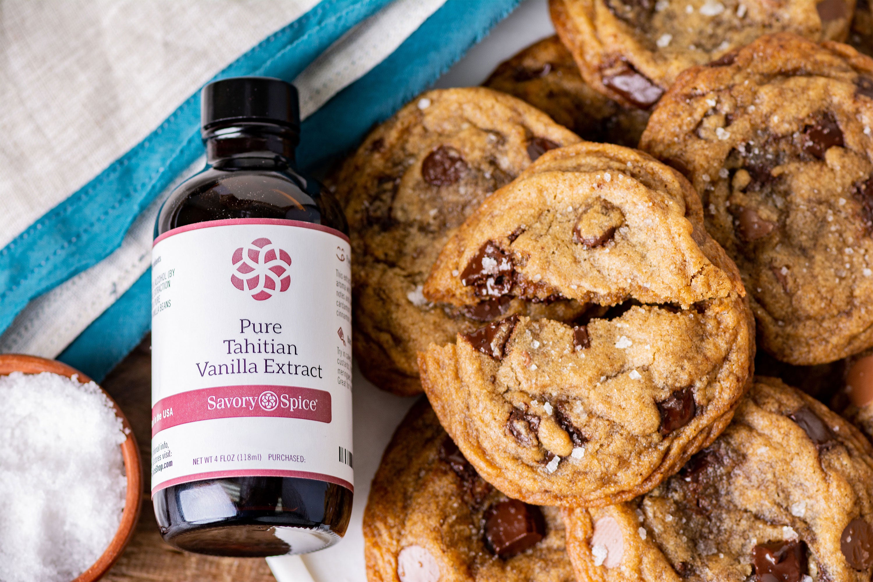 Pure Tahitian Vanilla Extract with Brown Butter Chocolate Chip Cookies