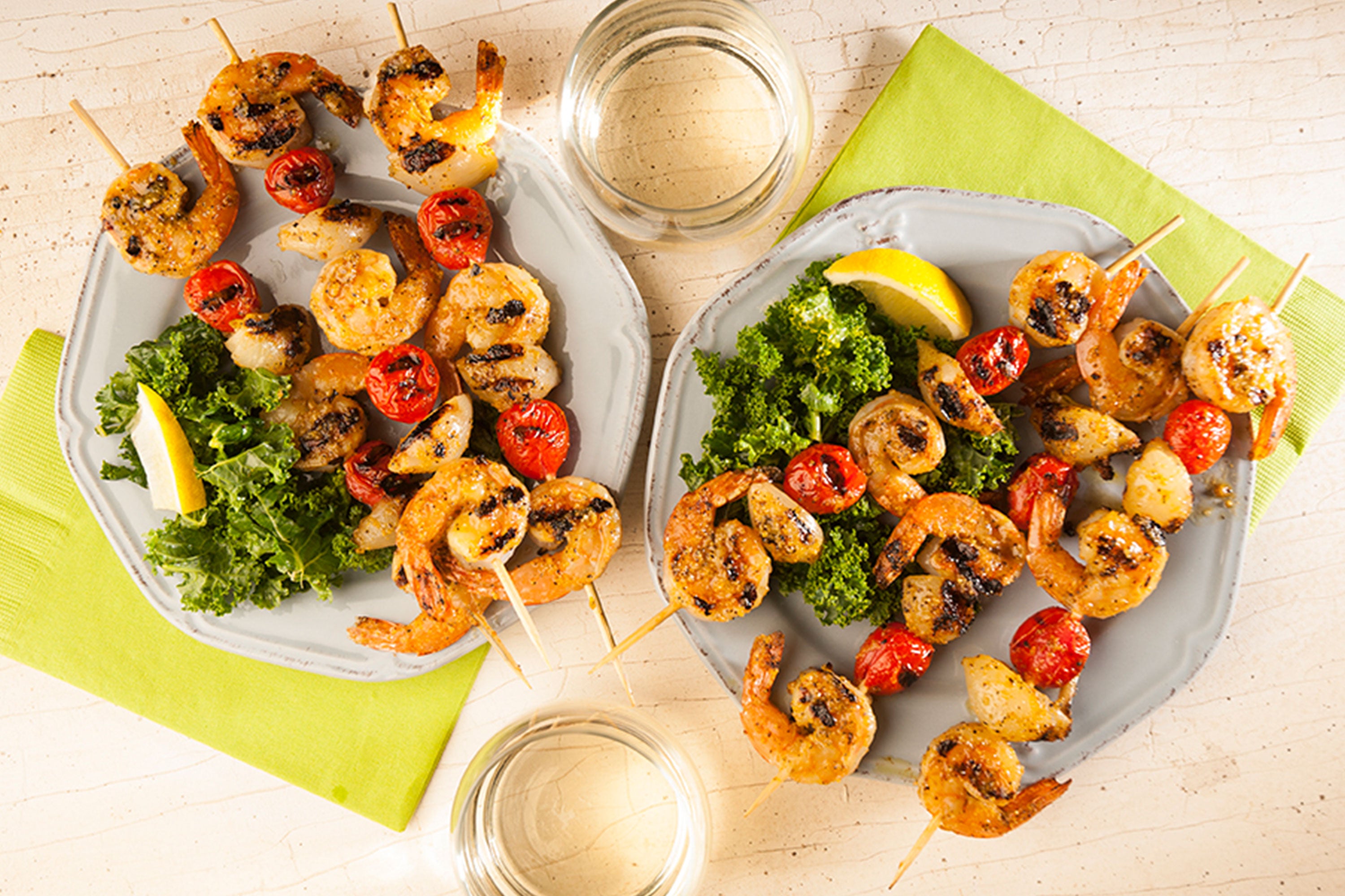 Skewers with shrimp and vegetables