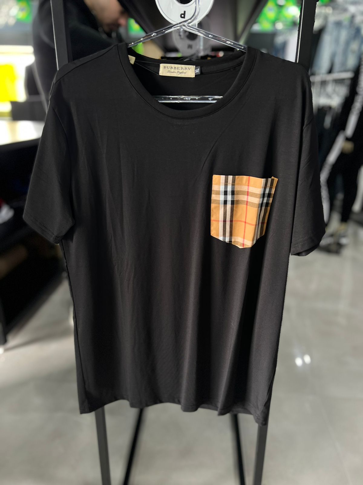 Camiseta Burberry – BOSS OUTLET PREMIUM