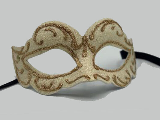 Theatre mask with three faces –