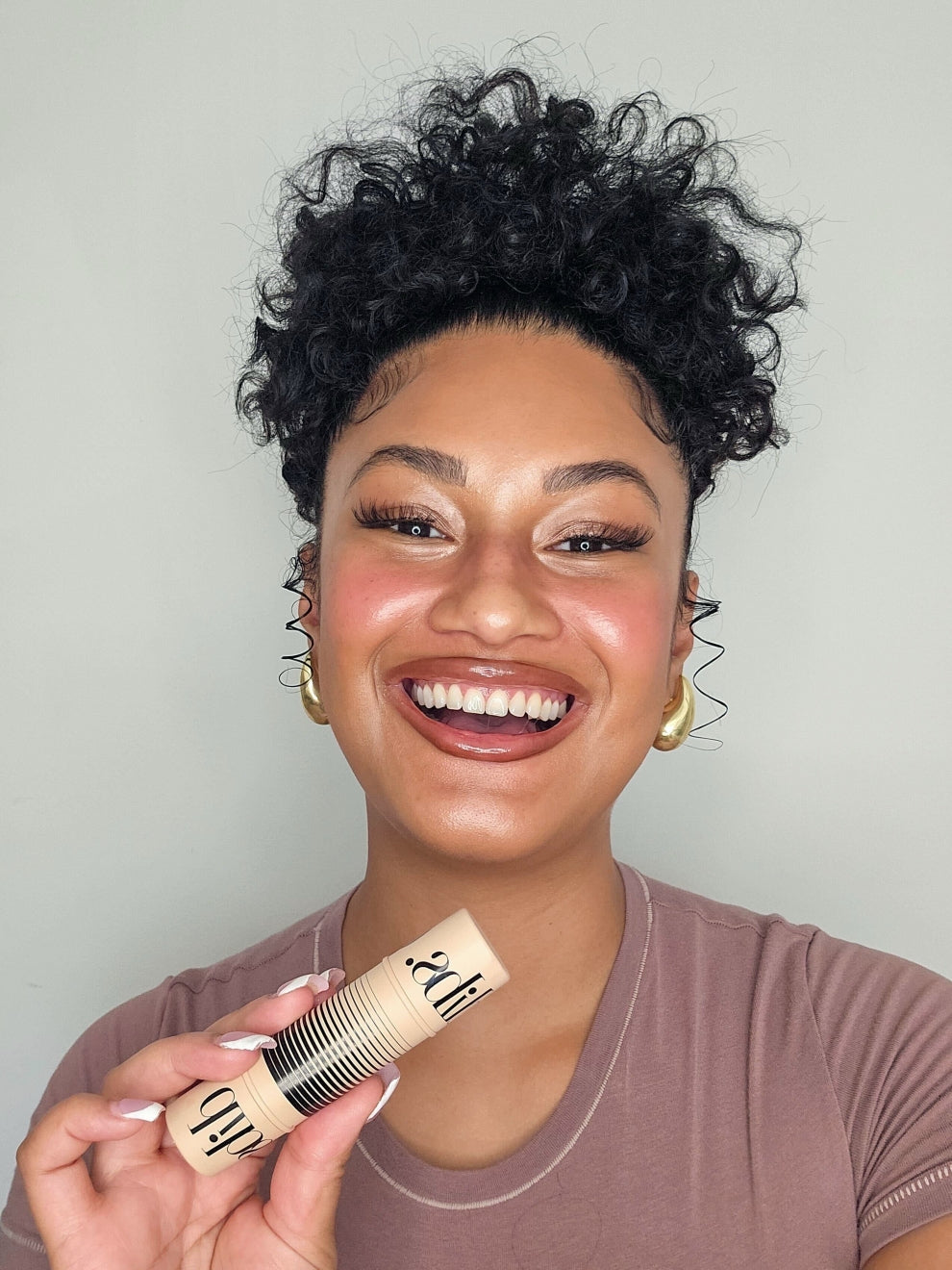 Dibs Beauty - Curls And Purpose Wearing Desert Island Duo - Shade 5.5