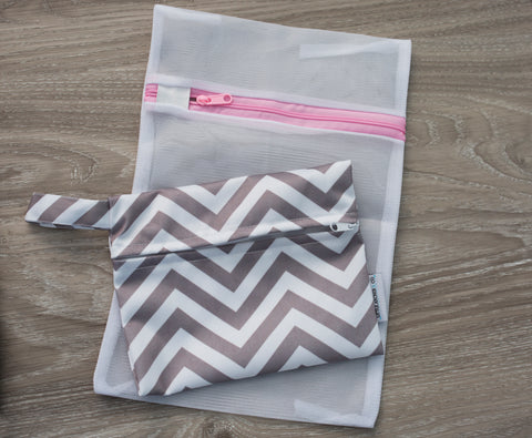 wet bag for reusable breast pads
