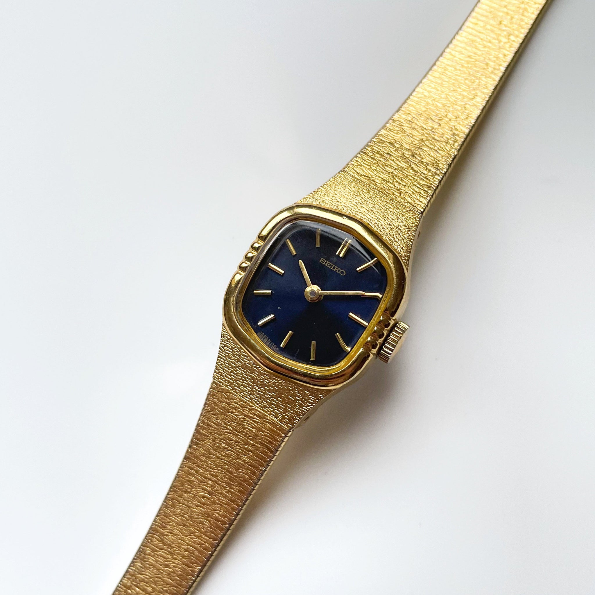 1970s Gold-Tone Seiko Mechanical Watch with Metallic Blue Dial – Finchley  Watches