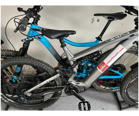 Mountain bike and ebike MTB compared