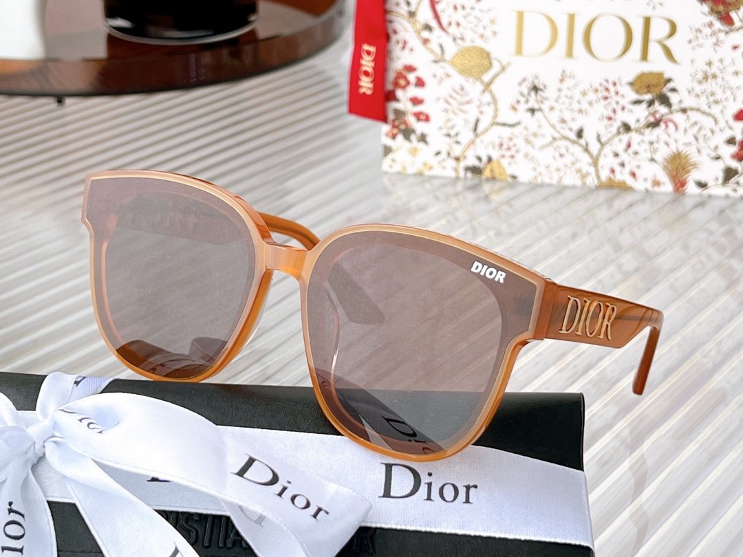 Dior 8067 Sunglasses