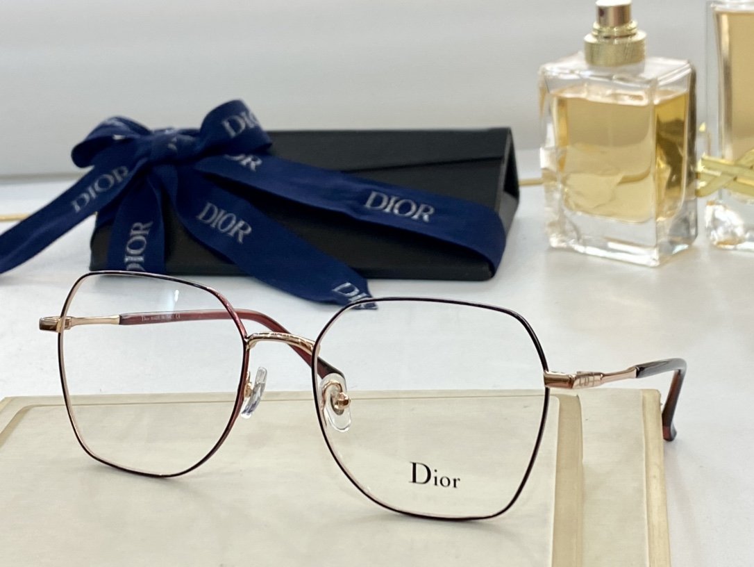 Dior 015-S glasses