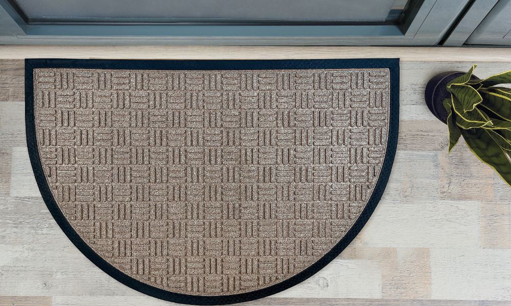 Choosing the Perfect Outdoor Door Mats for Your Home, by Practical House