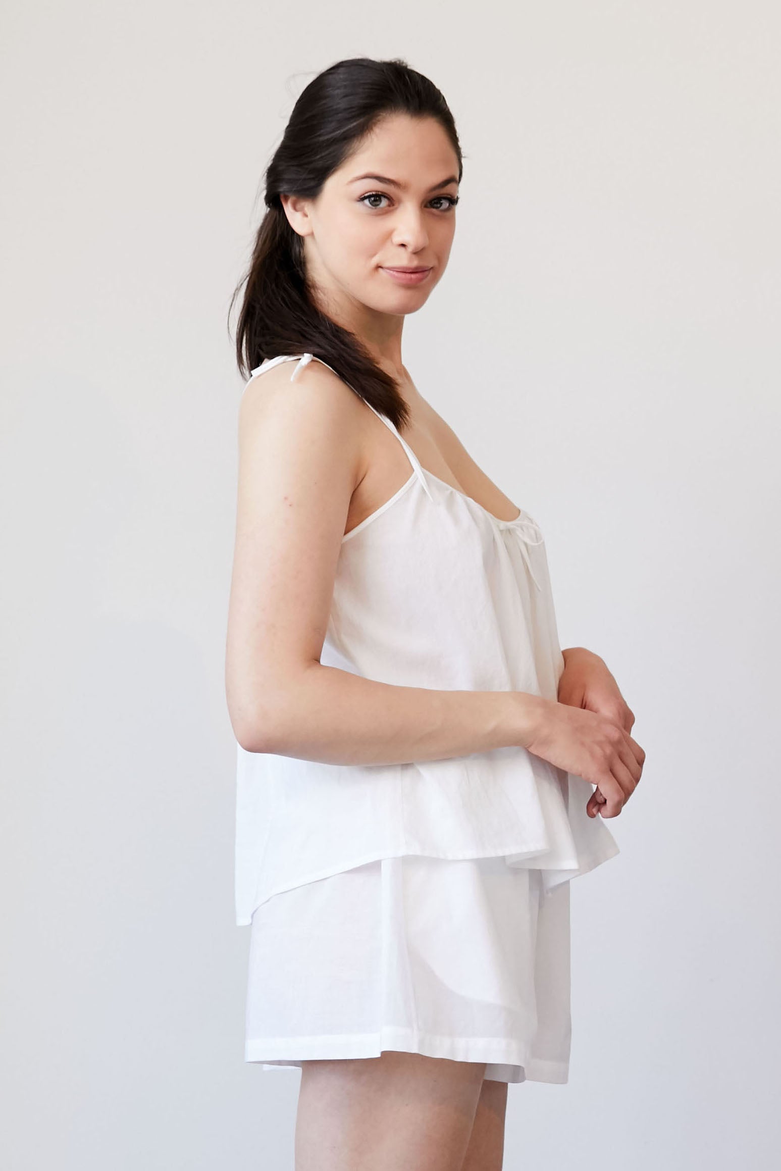 Camisole in off-white cotton voile