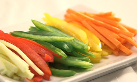 How Do You Slice the Beef and Vegetable for Beef Noodle Stir Fry