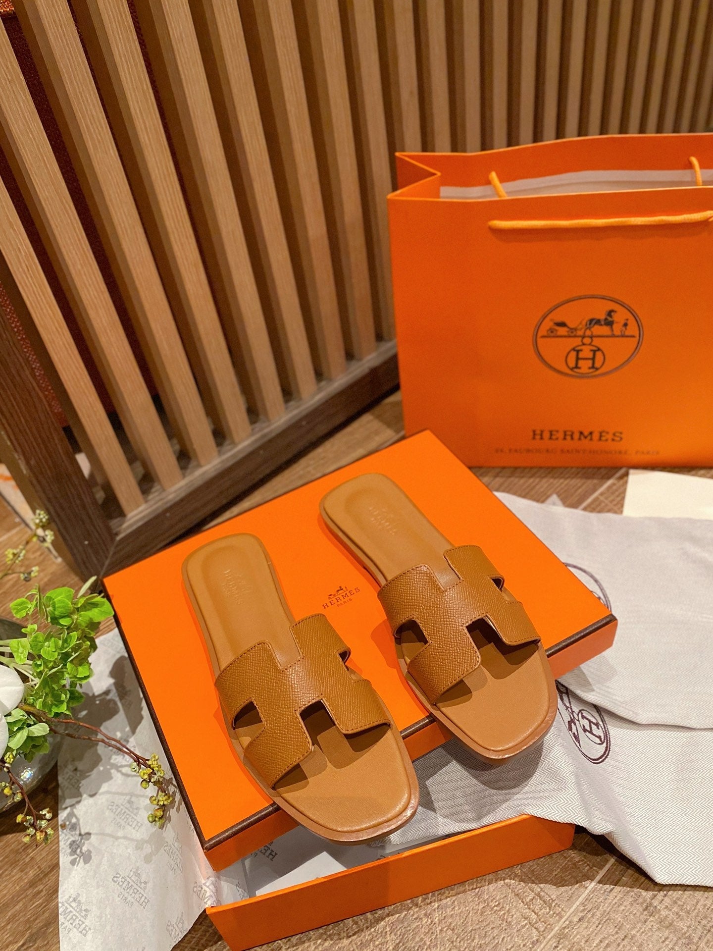 HERMES 2022 Popular Summer Women's Flats Men Slipper Sandals