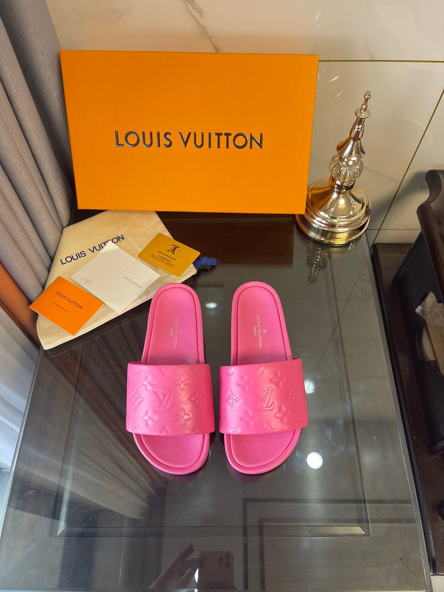 LV 2022 Popular Summer Women's Flats Men Slipper Sandals Shoes-37