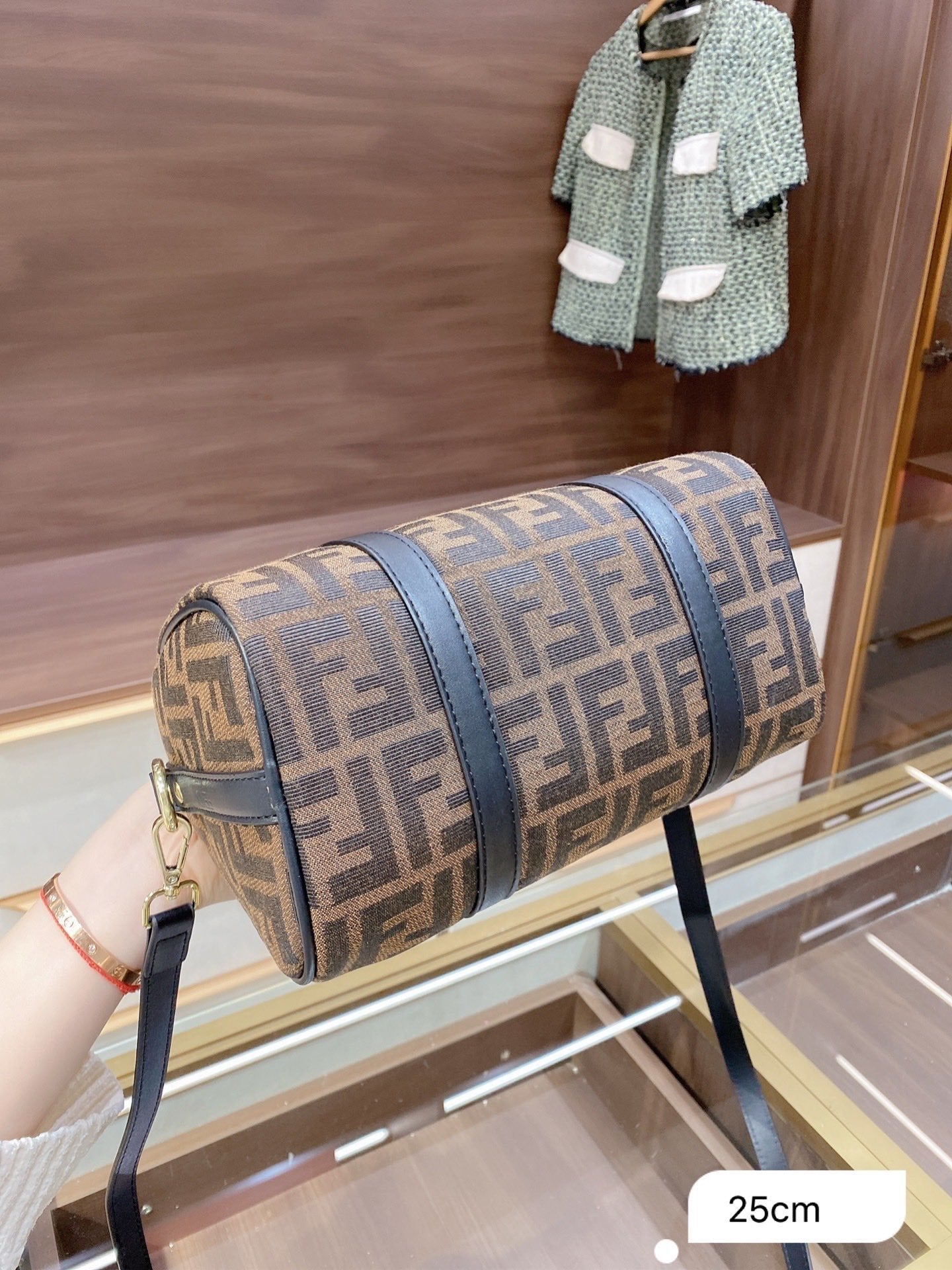 Fendi all-match atmospheric pillow bag shoulder bag