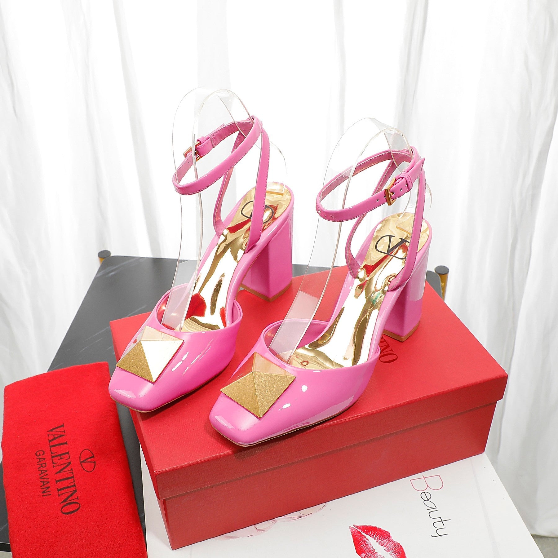 Valentino 2022 Fashion Trending Leather Women High Heels Shoes Women-6