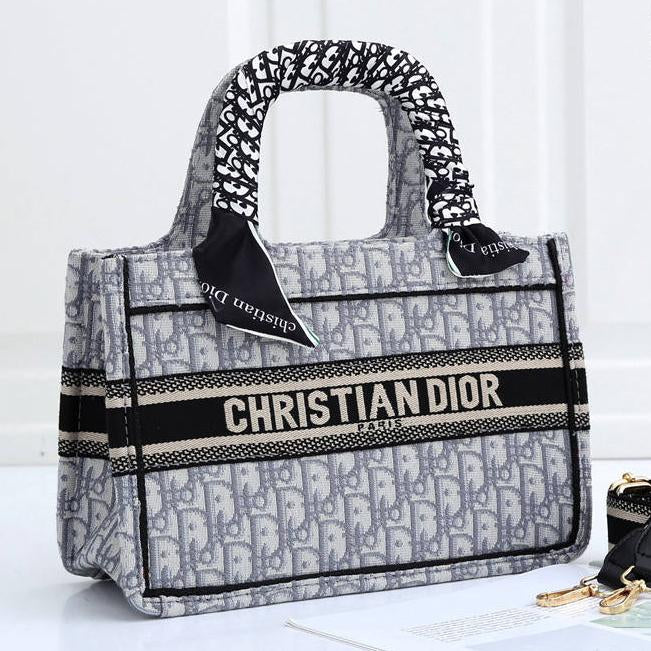 Christian Dior New Products Fully Printed Embroidered Letters La
