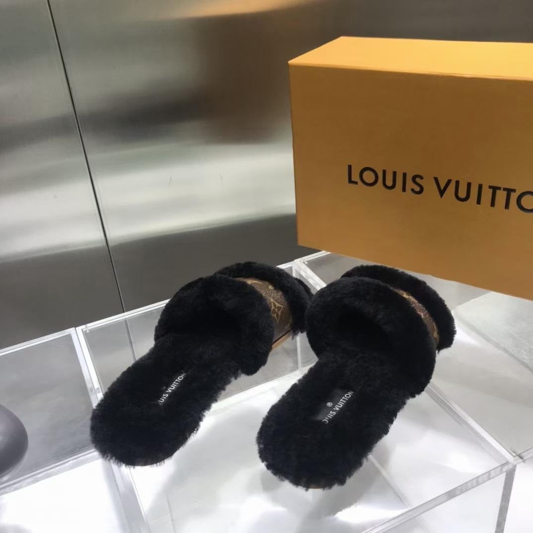 Louis Vuitton LV new fashion letter printing flat bottom hairy d